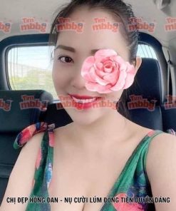 Chị đẹp Hồng Đan - Nụ cười lúm đồng tiền duyên dáng